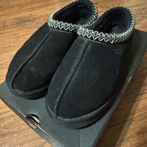 UGG Black Slippers with Patterned Trim
